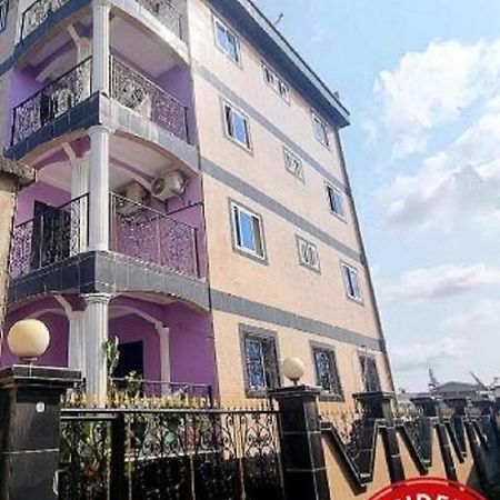 Residence Sighaka - Gold Apartment - Wifi, Gardien, Parking Douala Esterno foto